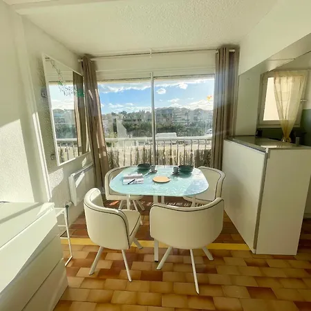 Renove, Proche Port & Village, Parking, Animaux Admis - Fr-1-796-83 아파트 그륏상