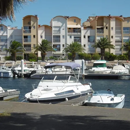 Renove, Proche Port & Village, Parking, Animaux Admis - Fr-1-796-83 그륏상